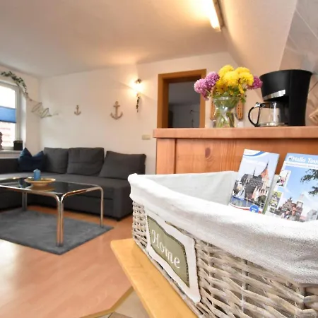Nice With Terrace In Germany רוסטוק